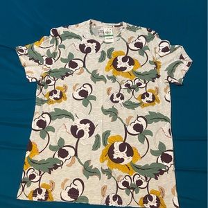 Multi colored and designed t shirt